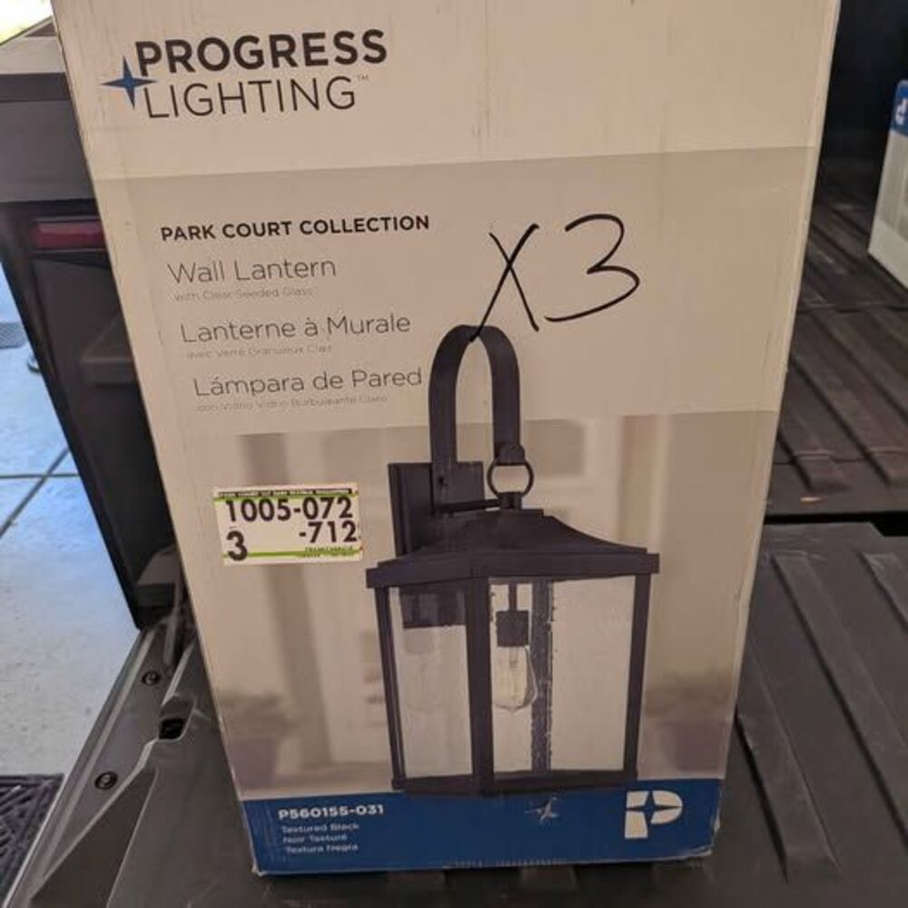 Progress Lighting Park Court Wall Lantern | NEW